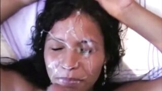 Facual cumshots: Lalin girl drenched