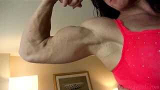 Muscular Women: Tatianna Anderson