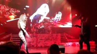 Girl Flashes Her Pussy At Steel Panther Concert
