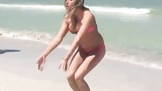 First loop to watch her feet, second loop for the bouncy boob - Female Feet