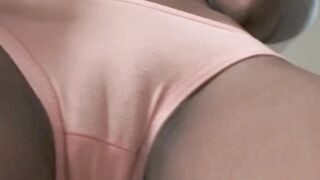 Filipina: Oriental gal shows off her cameltoe on cam