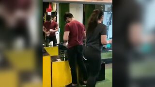 indian gym chick's got some serious butt!