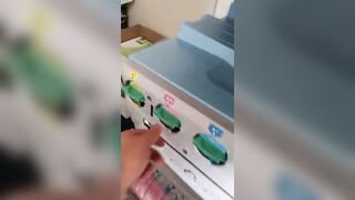 Replacing Ink Cartridges in a Printer - Confused Boners