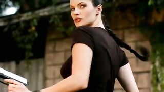 Cosplay Gals: Lara Croft from Tomb Raider by Alyson Tabbitha