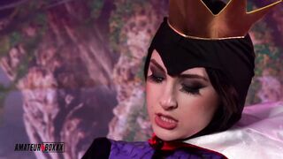 Cosplay Porn: The Nasty Enchantress let The Prince take up with the tongue her vagina