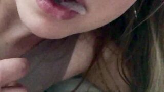 Cum Sluts: Cum drop