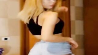 Cum Tribute Oriental Gals: Dancing In Constricted Shorts