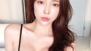 Choi Somi - SelVid Compi GIF