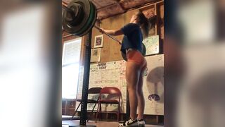 Weightlifter Sydney Goad front squats 90kg/198lbs - Cute Little Butts