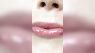 Cock Engulfing Lips: Kiernan Shipka