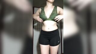 Is titty Thursday a thing? - Queer Girls