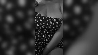 Swarthy: Sundresses  titty pumping are a mood for this evening ??