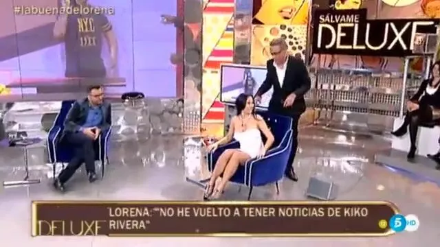 Tv Boobs Nude - Embarrassed Nude Female: Lorena de Souza's boobs exposed on TV - Porn GIF  Video | neryda.com