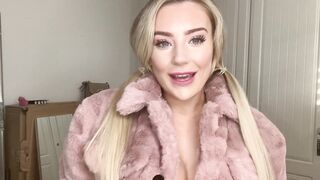 Bethany Lily bursting out - Epic Cleavage