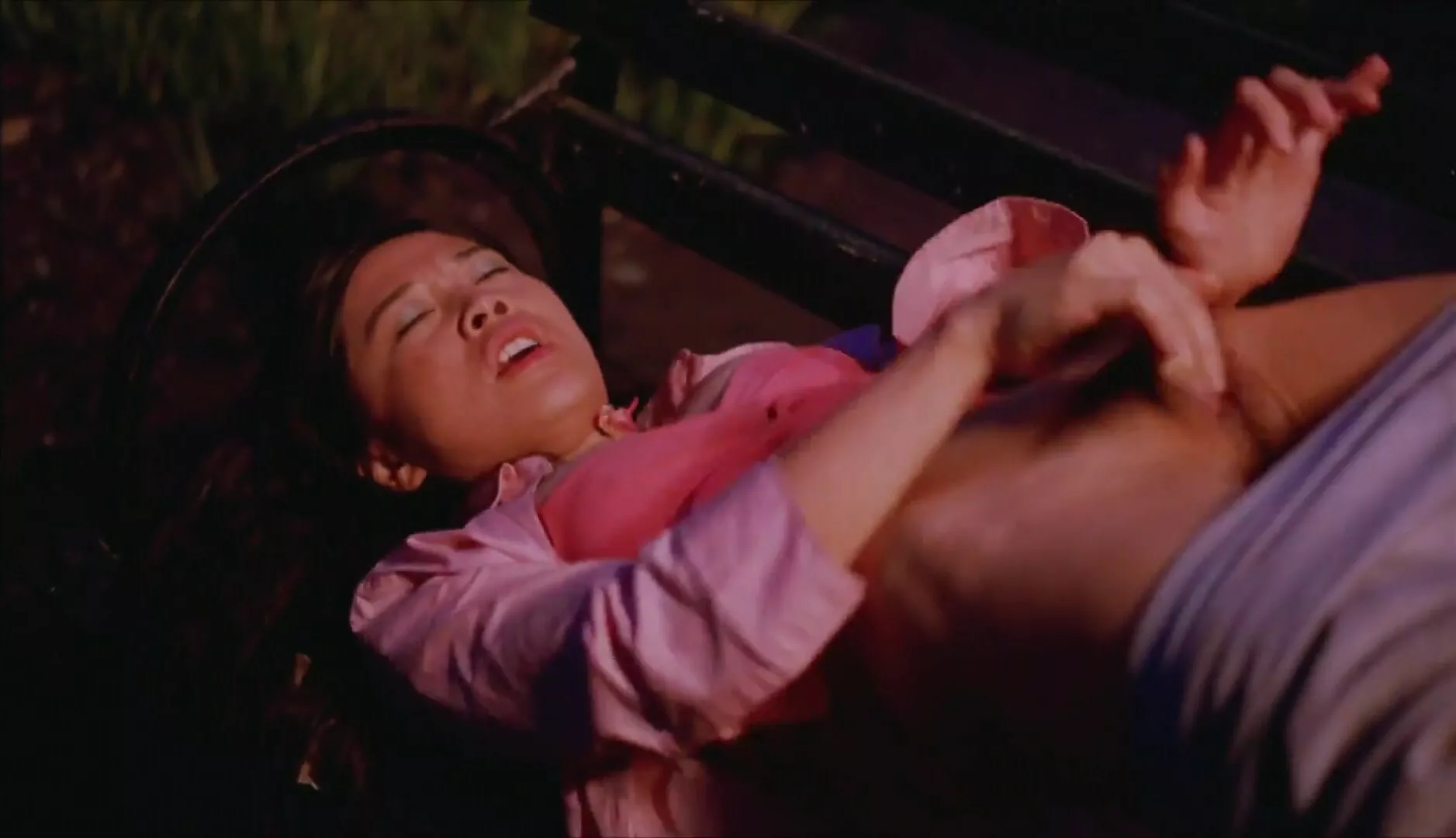 Movie stars going the extra mile on camera: Sook-Yin Lee in Shortbus - Porn  GIF Video | neryda.com